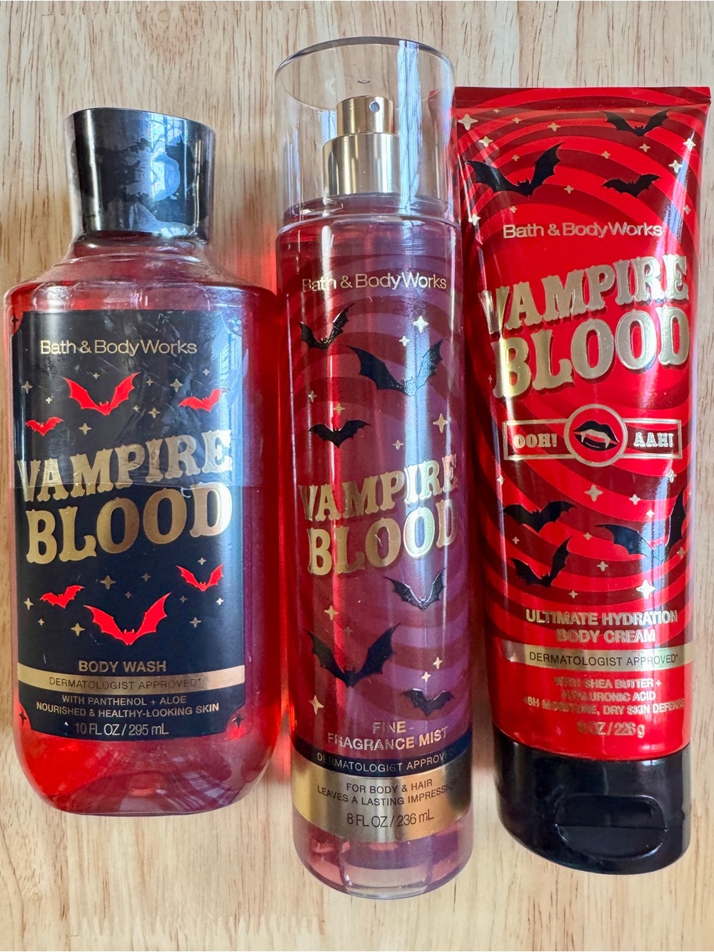 Bath & Body Works Vampire Blood Body Wash & Mist Trio — Red